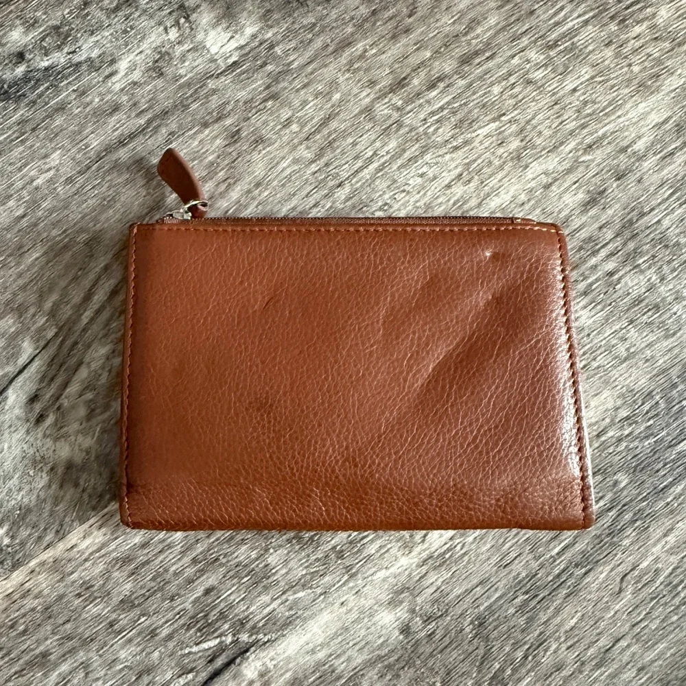 RFID Blocking Women's Leather Trifold Wallet